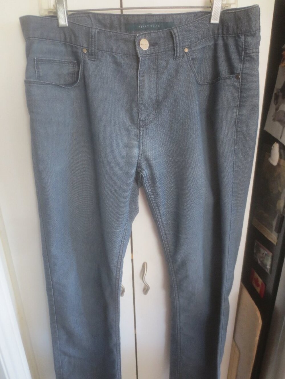 Perry Ellis Light Casual Slim Straight Pants - Size 34 x 32 Men's
